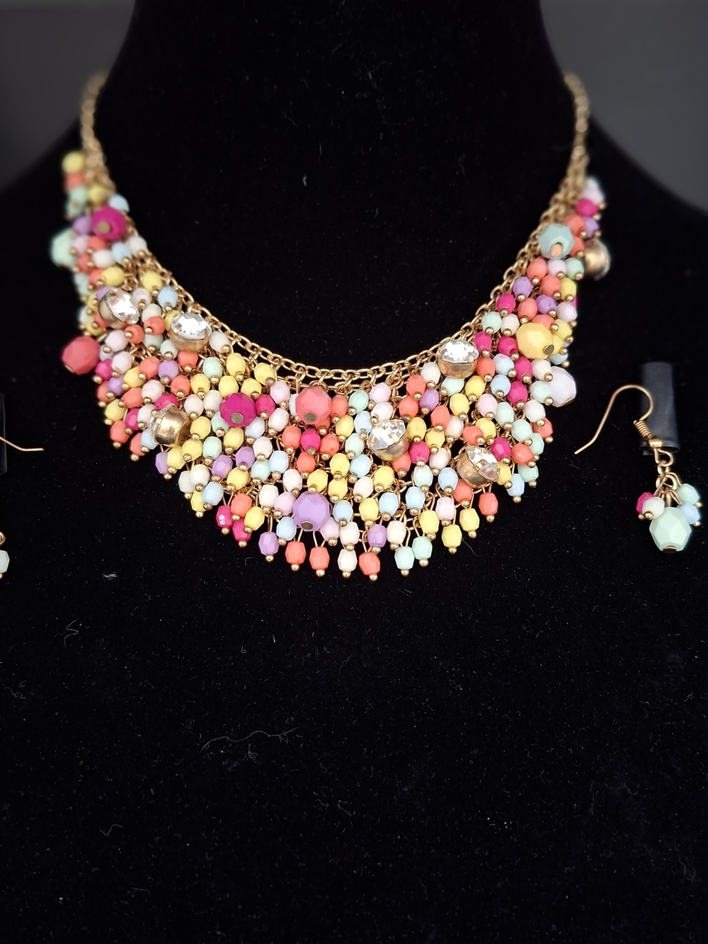 Colorful Beaded Statement Necklace with Matching Earrings - Multicolor